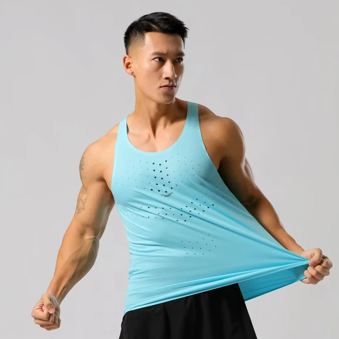 Gilet da Corsa Leggero per Uom - Sleeveless Undershirt recensione e prezzo